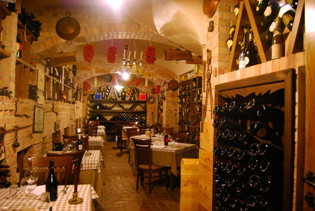 Hotel Ristorante Donato Calvizzano Esterno foto
