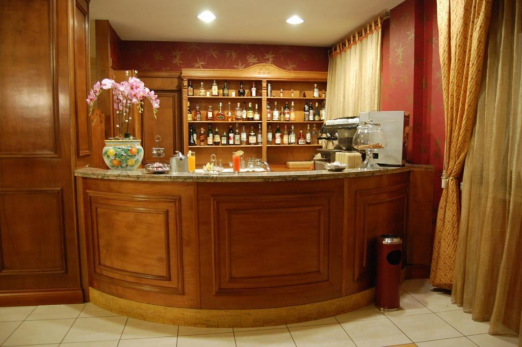 Hotel Ristorante Donato Calvizzano Esterno foto