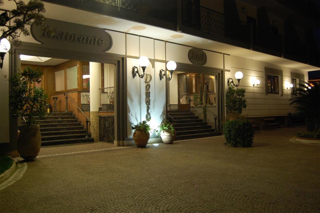 Hotel Ristorante Donato Calvizzano Esterno foto