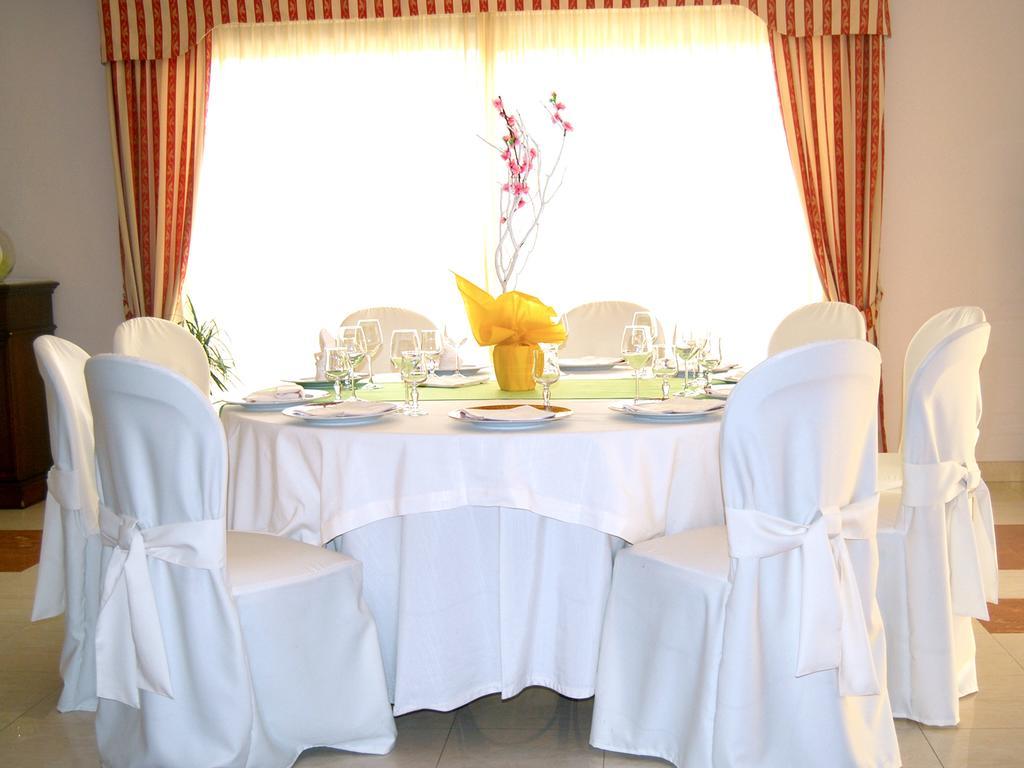 Hotel Ristorante Donato Calvizzano Esterno foto