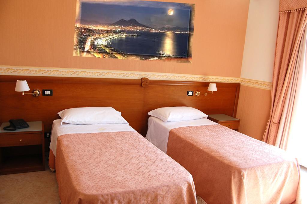Hotel Ristorante Donato Calvizzano Esterno foto